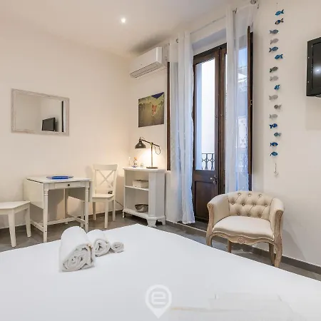 73 E 74 Apartment Cagliari